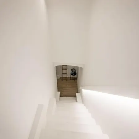 Ab - Via Arienti 15 Bologne