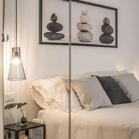 Apartment Ab - Via Arienti 15 *