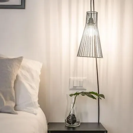 Apartment Ab - Via Arienti 15