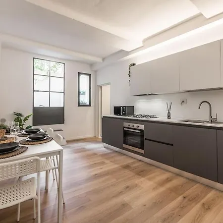 Ab - Via Arienti 15 Appartement *