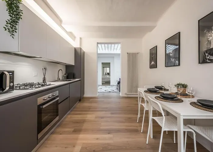 아파트 Ab - Via Arienti 15 *