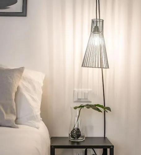 아파트 Ab - Via Arienti 15