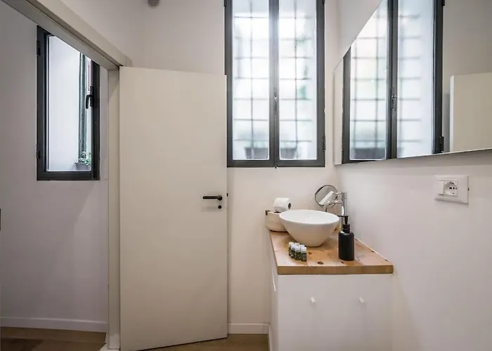 Ab - Via Arienti 15 شقة