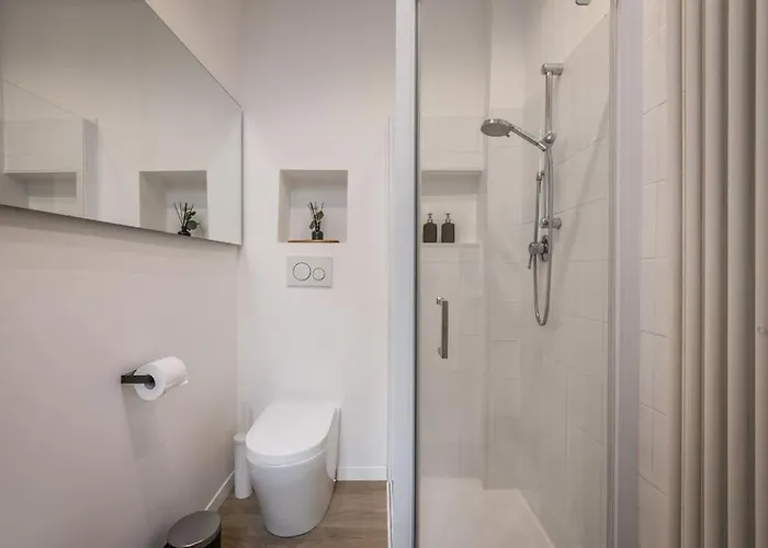 Ab - Via Arienti 15 아파트